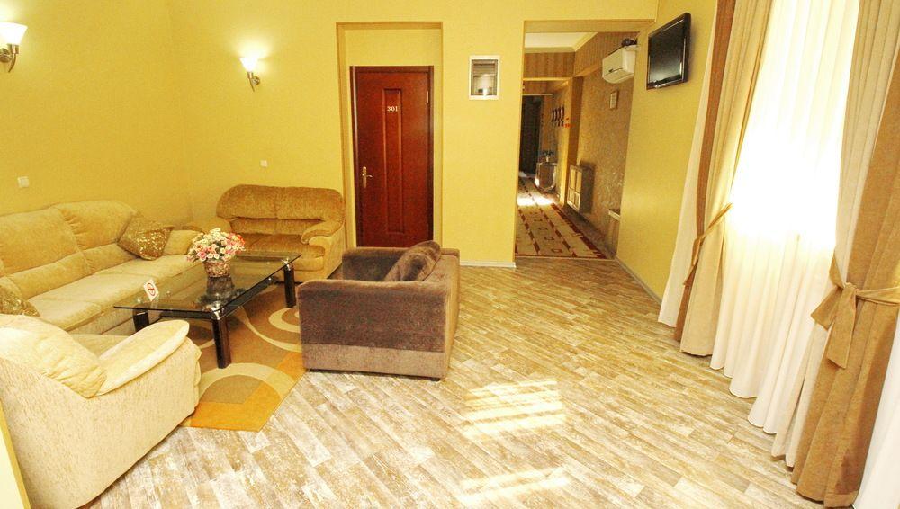 Penthouse Hotel Τυφλίδα Εξωτερικό φωτογραφία